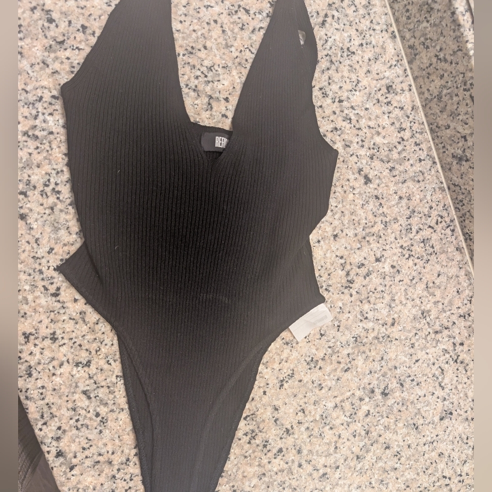 Reformation V-neck Bodysuit